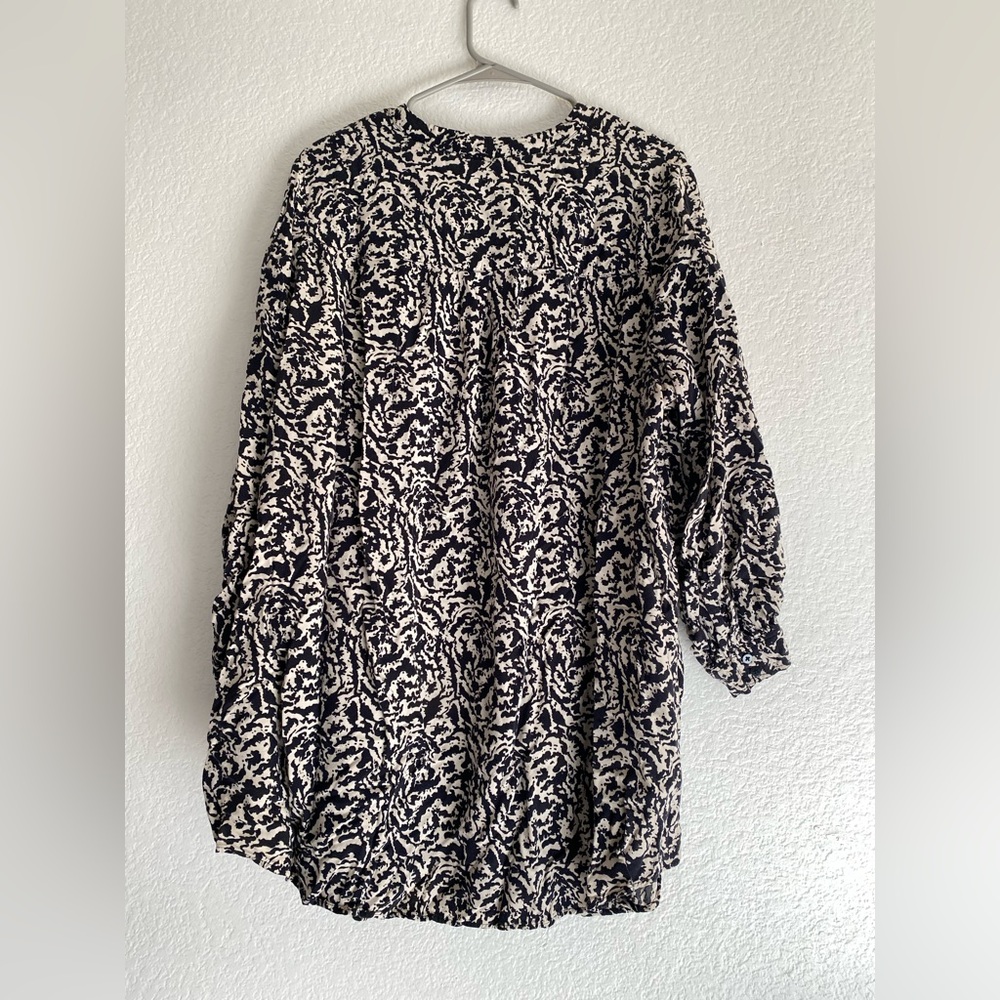 Patterned Flowy Tunic - Picture 2 of 3